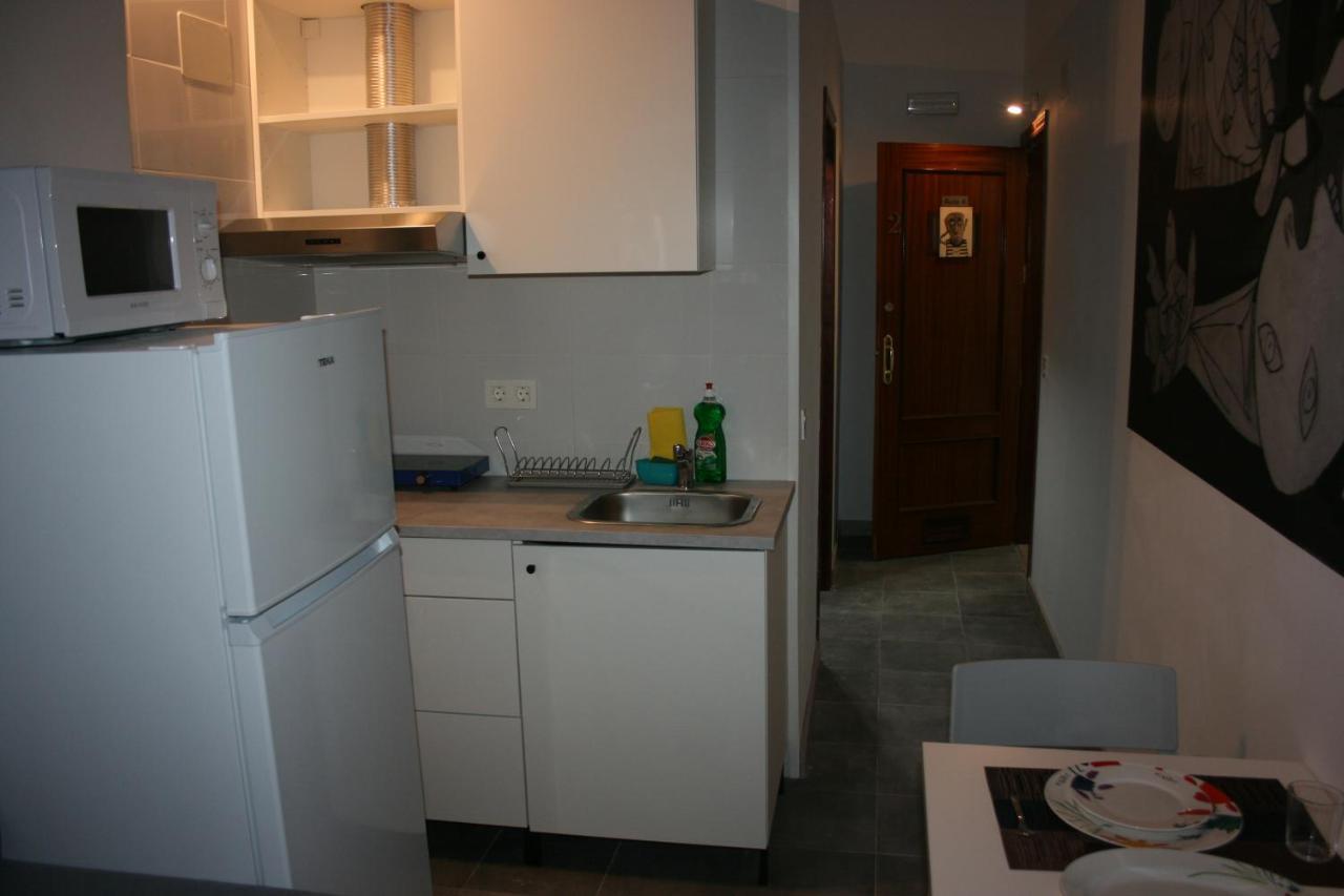 Golondrinas De Malaga "Apartamentos Con Mucho Arte" Y Terraza Solarium En Coliving Bagian luar foto